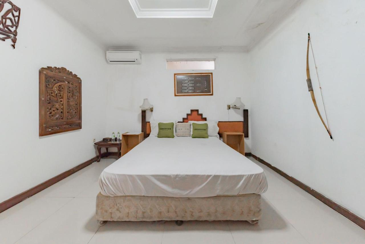 Hotel O Bandung Near Stadion Siliwangi Formerly The Ethnic Hotel 万隆 外观 照片