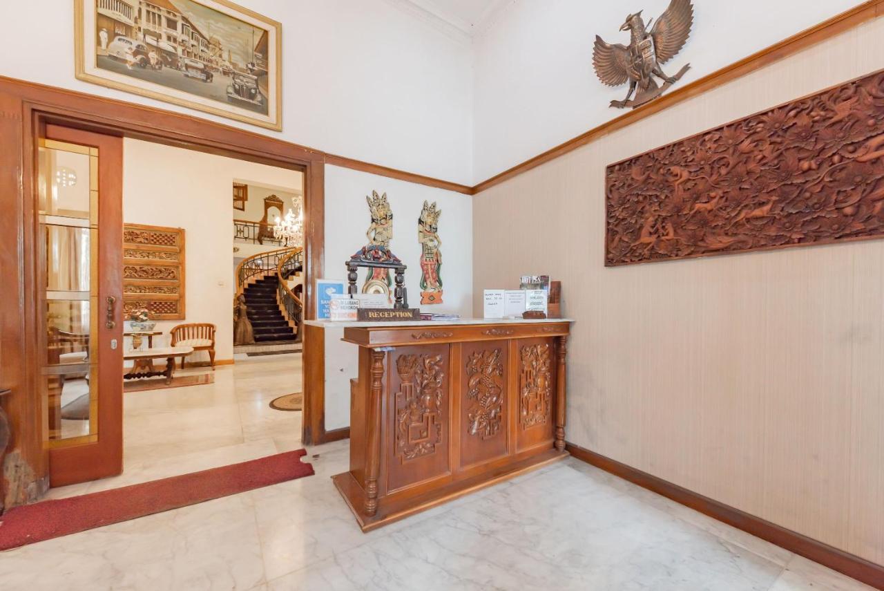 Hotel O Bandung Near Stadion Siliwangi Formerly The Ethnic Hotel 万隆 外观 照片