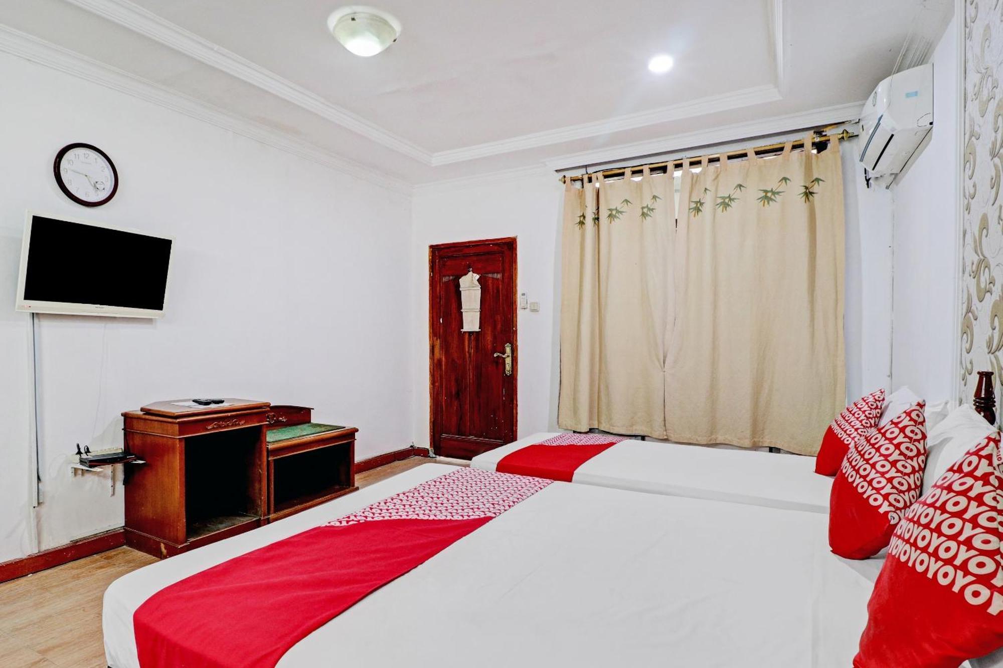 Hotel O Bandung Near Stadion Siliwangi Formerly The Ethnic Hotel 万隆 外观 照片