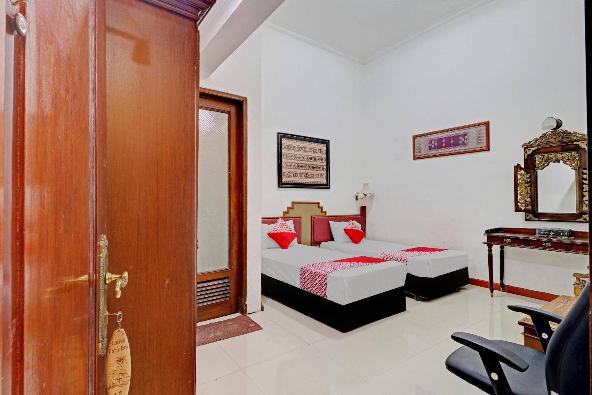 Hotel O Bandung Near Stadion Siliwangi Formerly The Ethnic Hotel 万隆 外观 照片