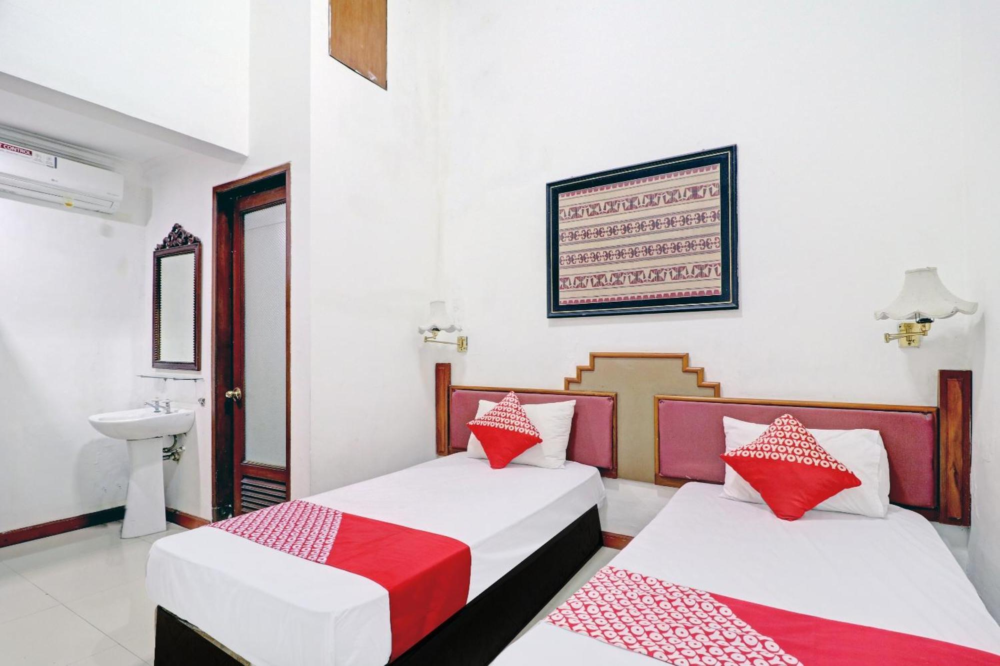 Hotel O Bandung Near Stadion Siliwangi Formerly The Ethnic Hotel 万隆 外观 照片