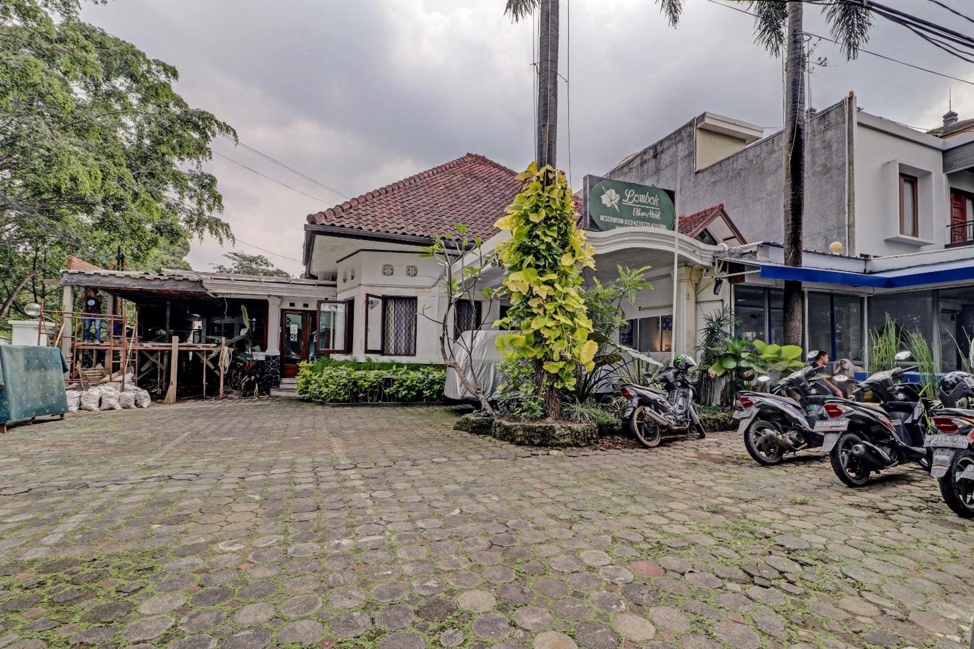 Hotel O Bandung Near Stadion Siliwangi Formerly The Ethnic Hotel 万隆 外观 照片
