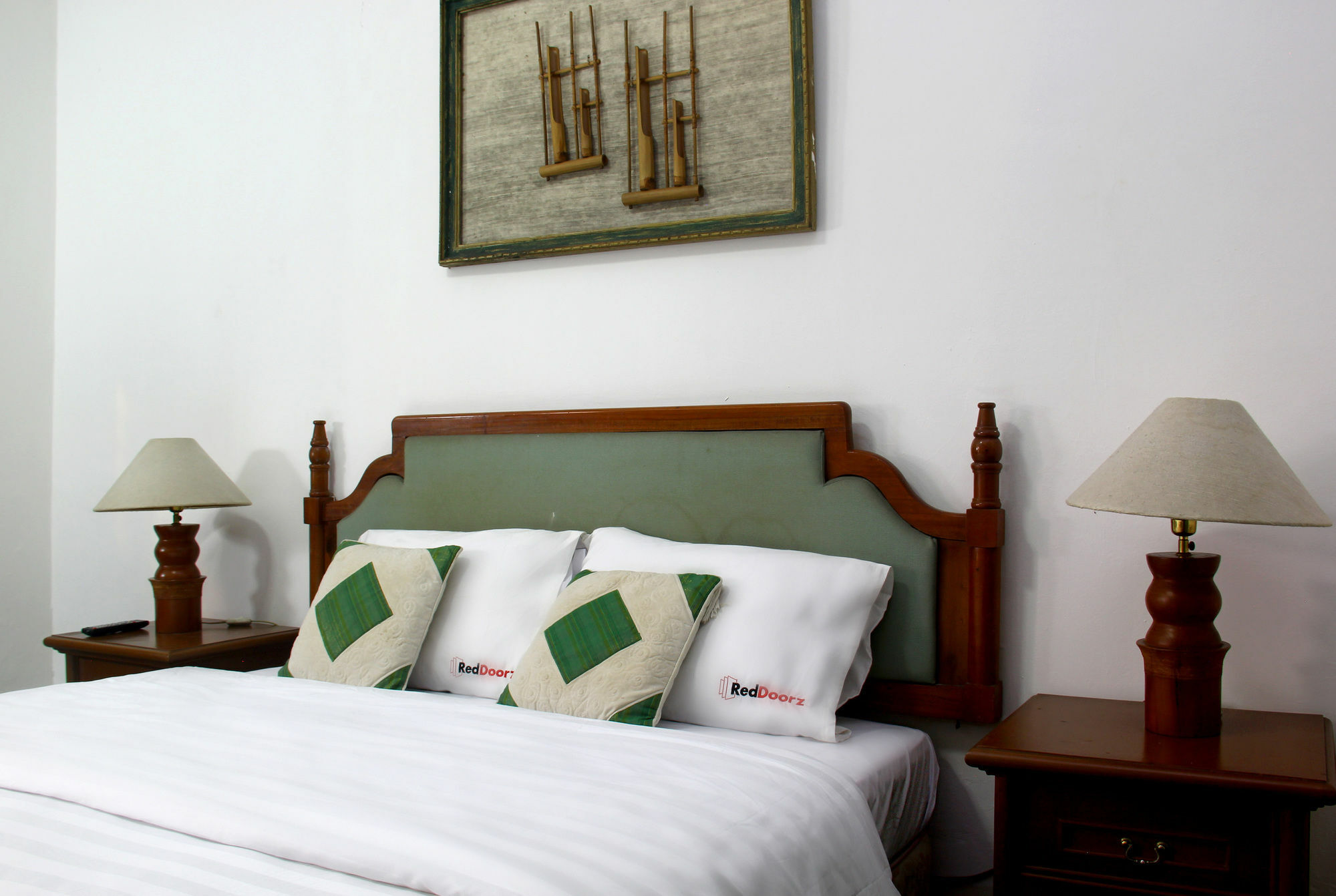 Hotel O Bandung Near Stadion Siliwangi Formerly The Ethnic Hotel 万隆 外观 照片